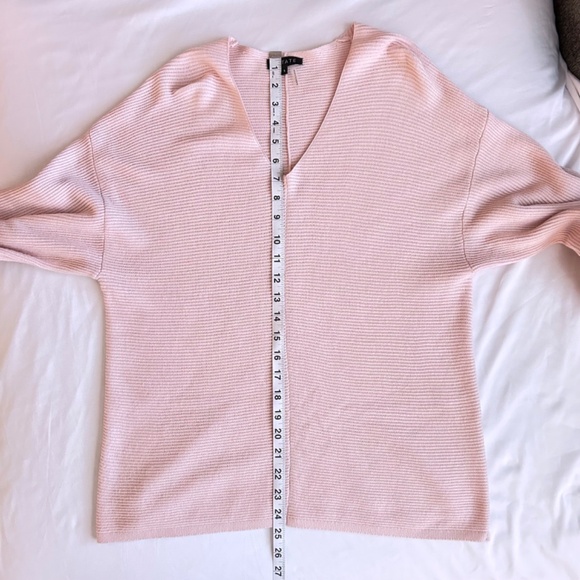 1. State Polished Nomad V-Neck Bubble Sleeve Sweater Baby Pink Womens Sz S EUC - Picture 4 of 8